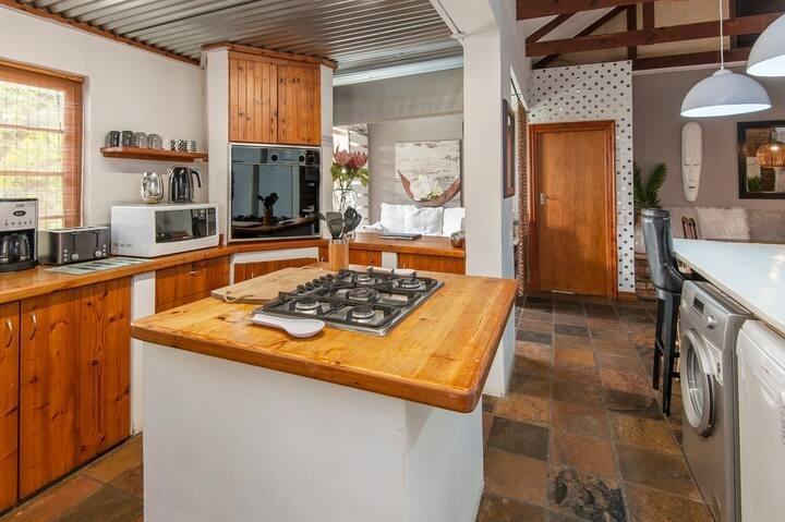 5 Bedroom Property for Sale in Hermanus Western Cape